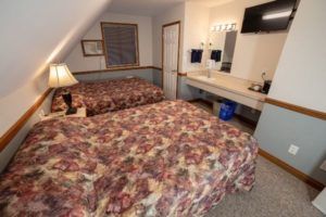 2 bed unit at Peaks Lodge in Revelstoke, BC