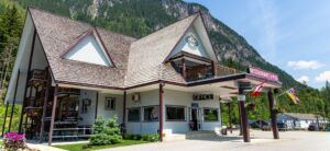 Main lodge at Peaks Lodge in Revelstoke, BC