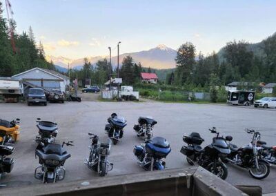 Motorcycle group and sunset at Peaks Lodge